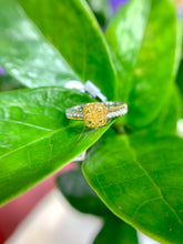 將圖片載入圖庫檢視器 18K金黃鑽石戒指