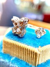 將圖片載入圖庫檢視器 18K金蝴蝶形鑽石戒指