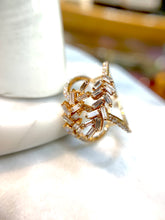 將圖片載入圖庫檢視器 18K金鑽石戒指